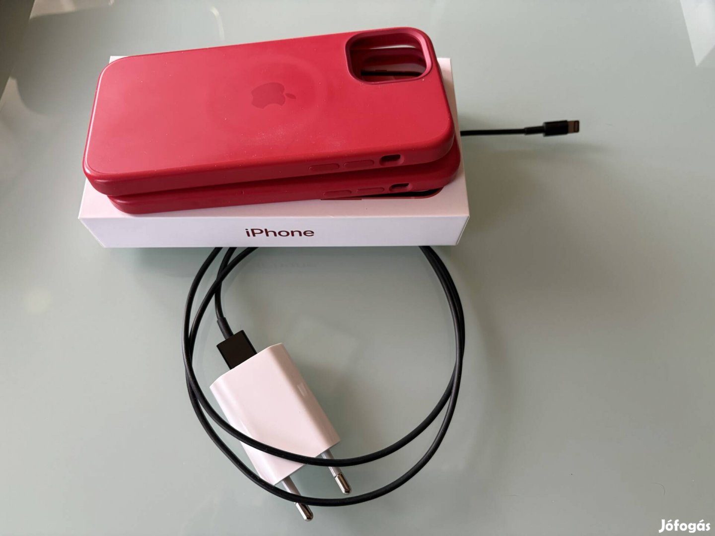 piros iphone 12 128GB első tulajdonostól eladó