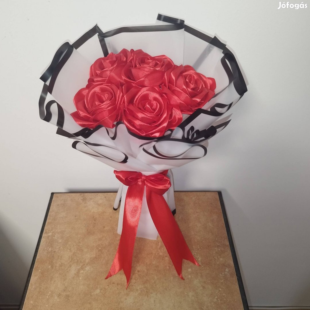 piros rózsa csokor