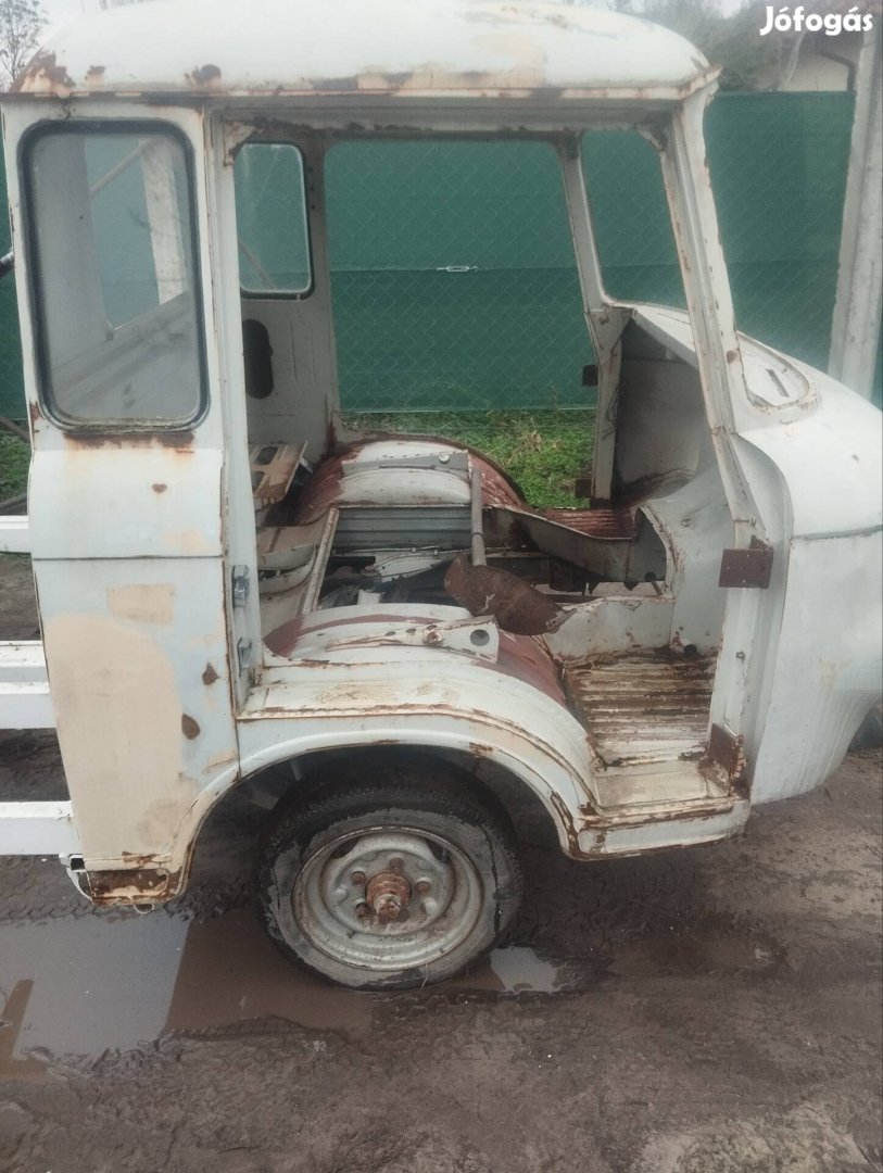 platós barkas eladó 