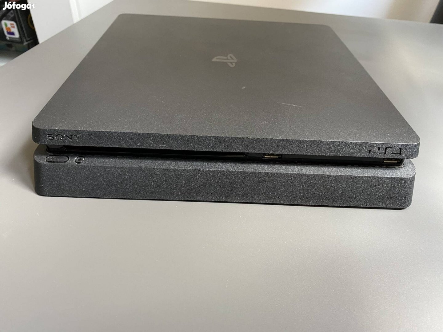 playstation 4 slim