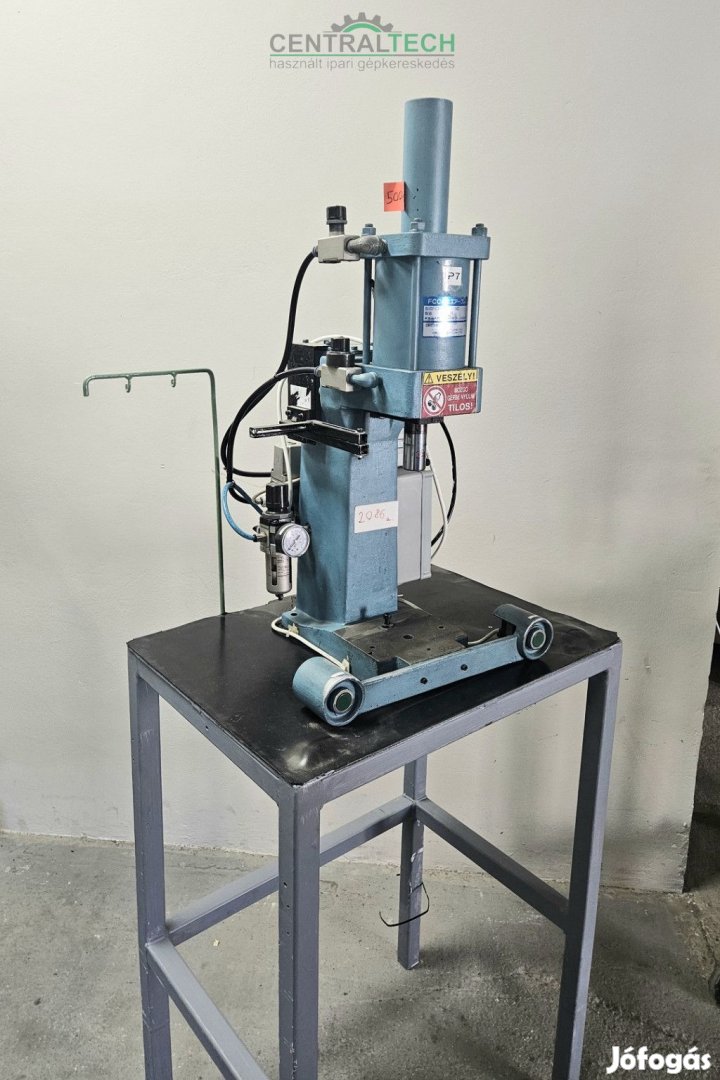 pneumatikus présgép FCP-FCC 500Kg prés 0,5t nyomóerő