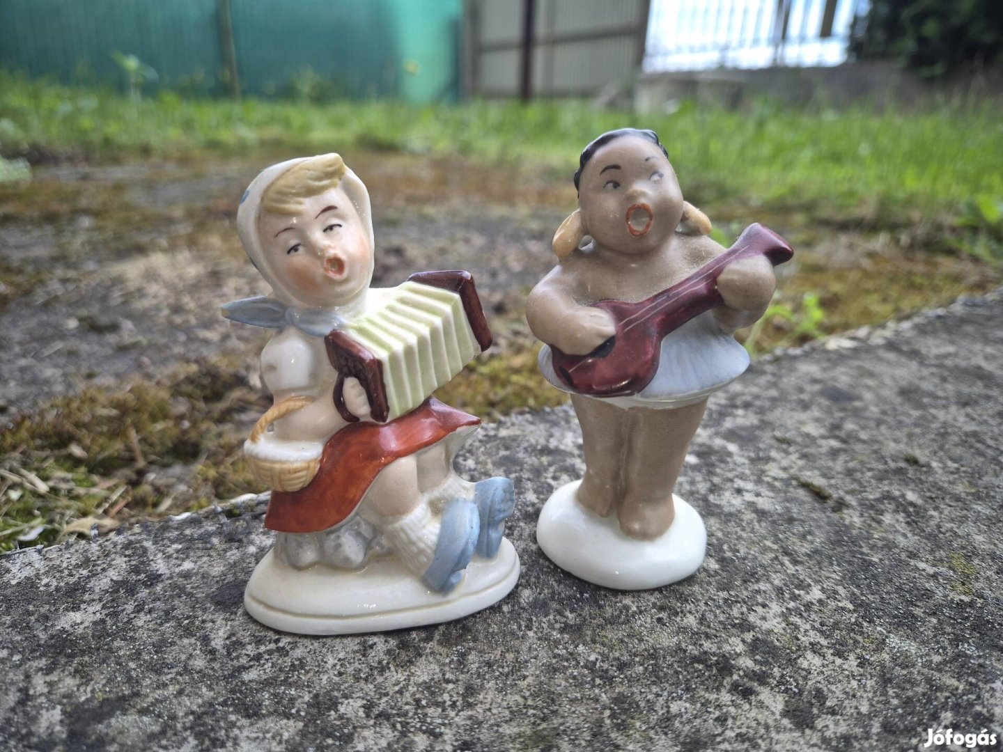 porcelán figurák
