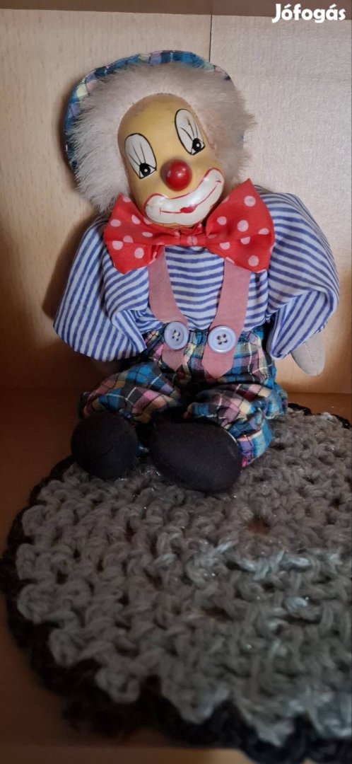 porcelánfelyü babák