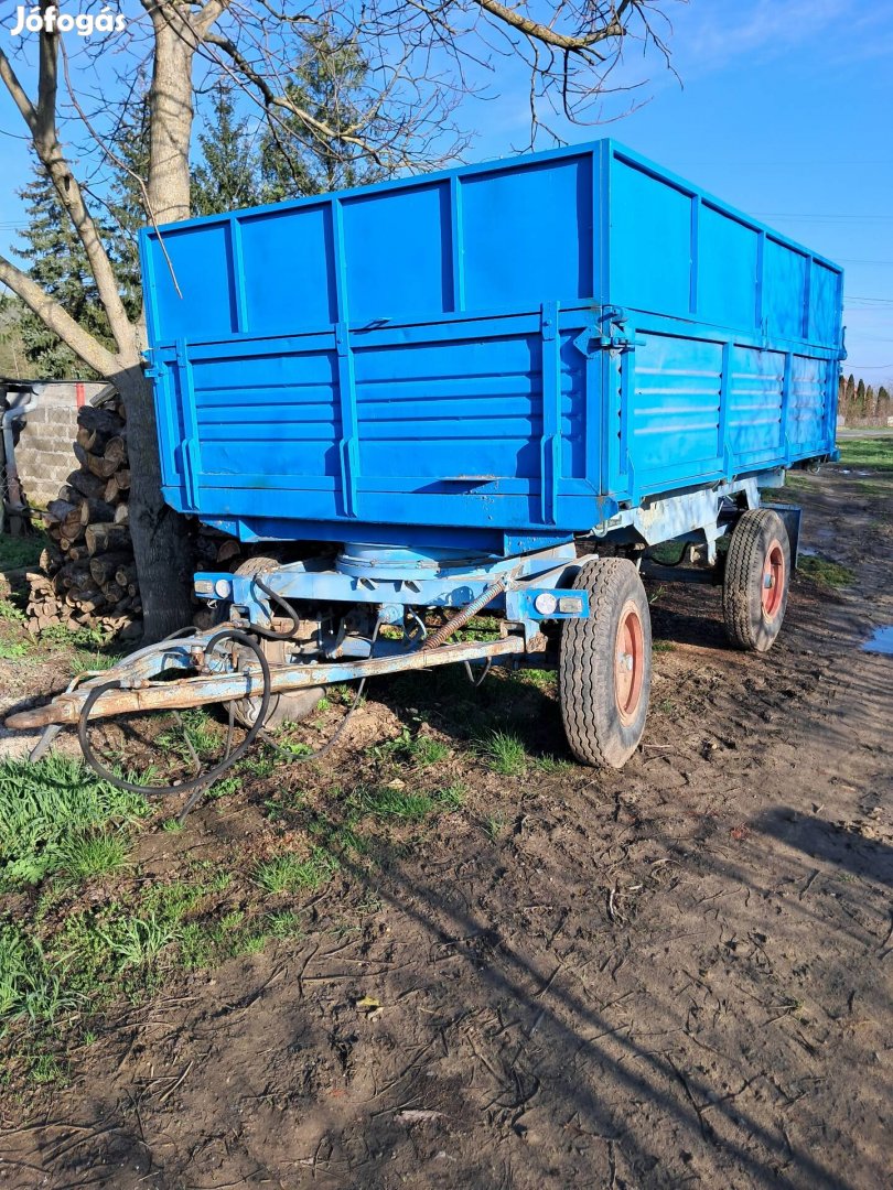 potkocsi műszakival elado.