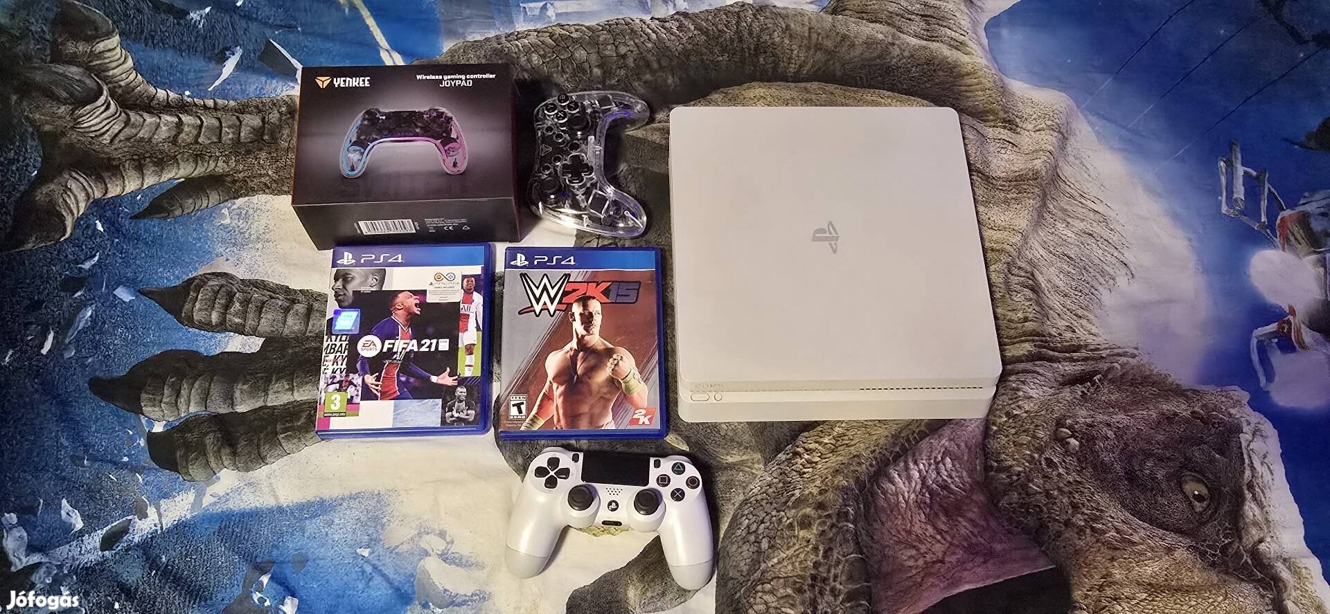 ps4 slim glaciert white színben ritka