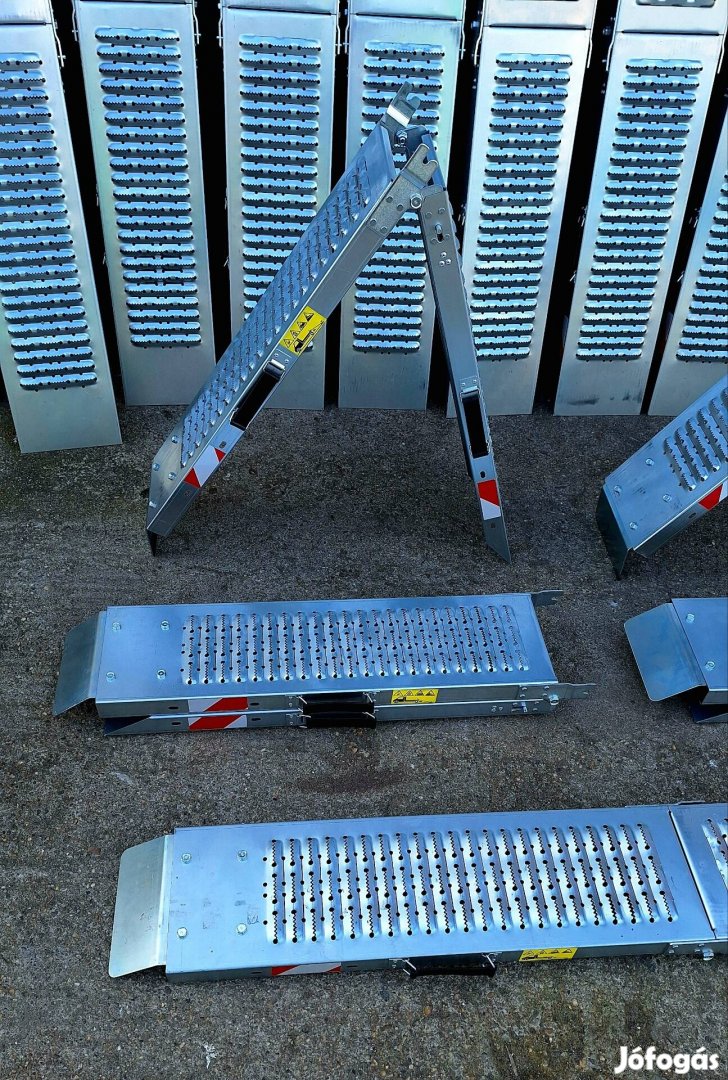 rámpa Motorkerékpár quad fűnyíró traktor ágdaráló 