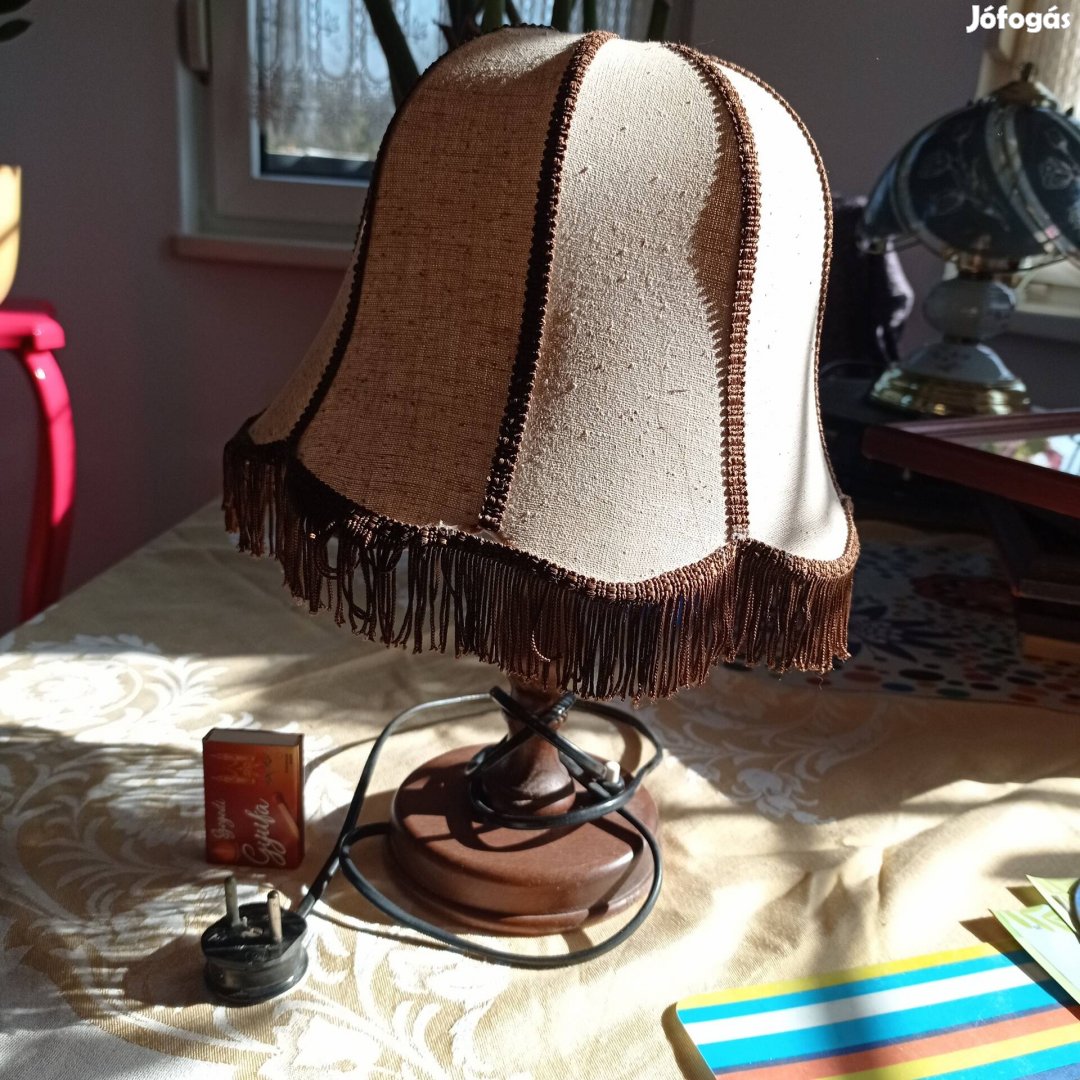 régi asztali lampa