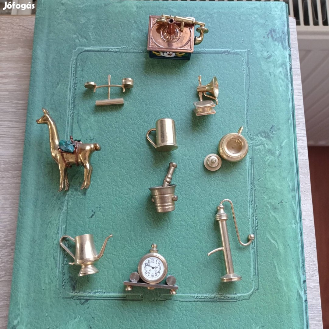 régi fém mini díszek