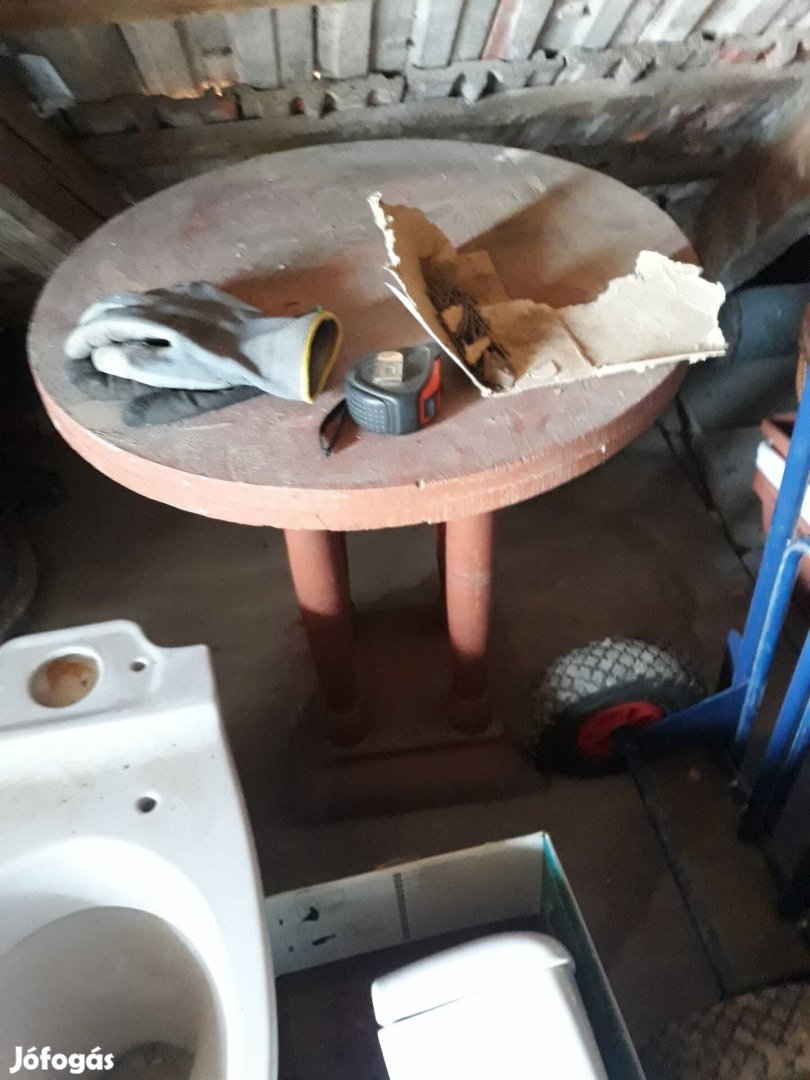 régi kerek asztal eladó 