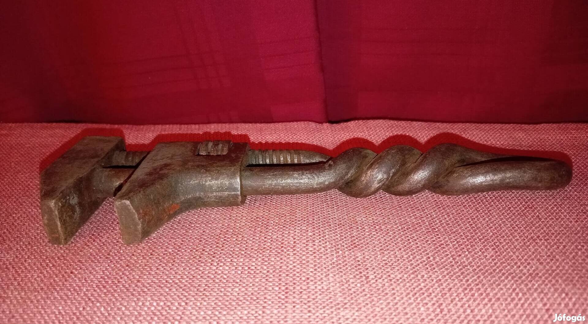 régi kovácsolt francia kulcs ,villáskulcs