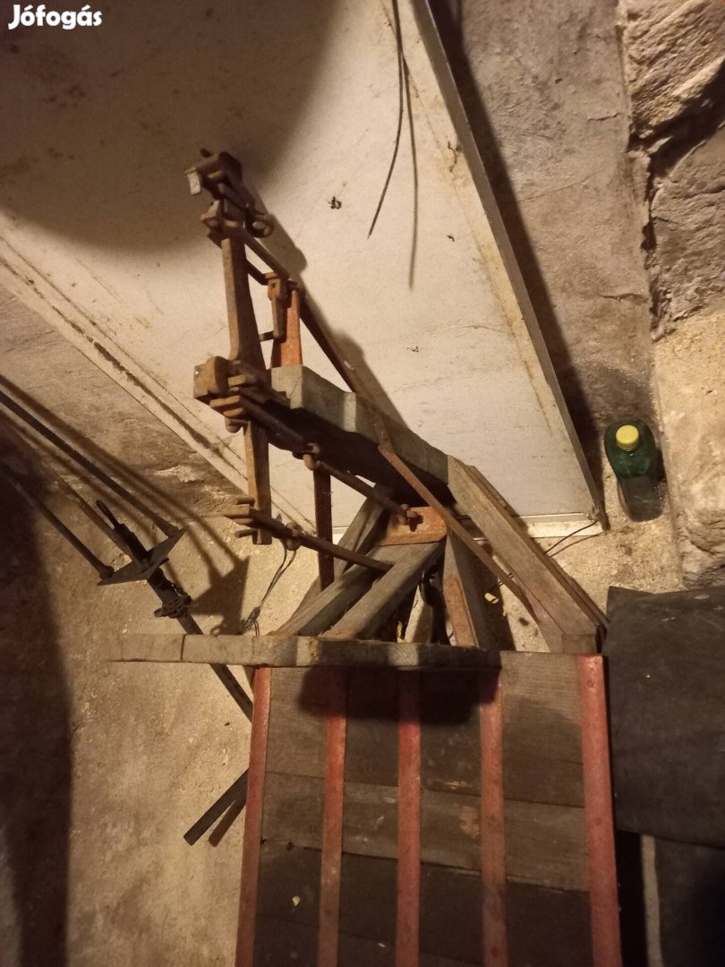 régi mérleg mázsás jó állapoty