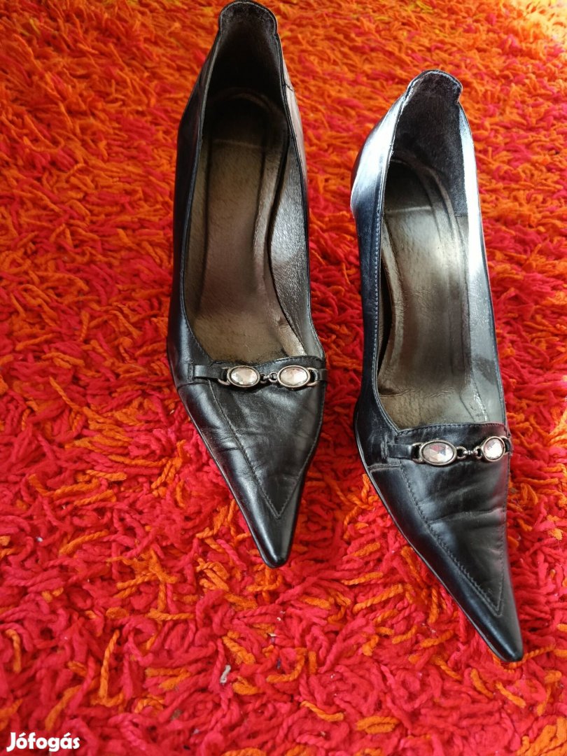régi retro női cipő 38 as magassarkú cipő.