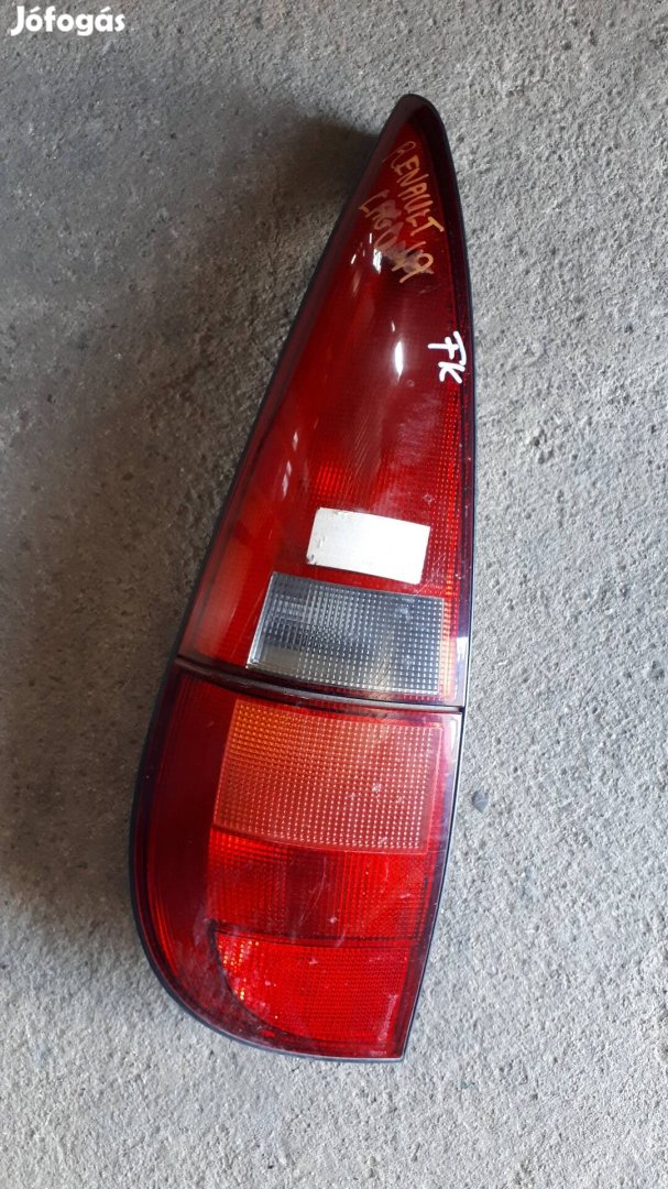 renault laguna 2  2001kombi  bal hátsó lámpa  foglalattal 