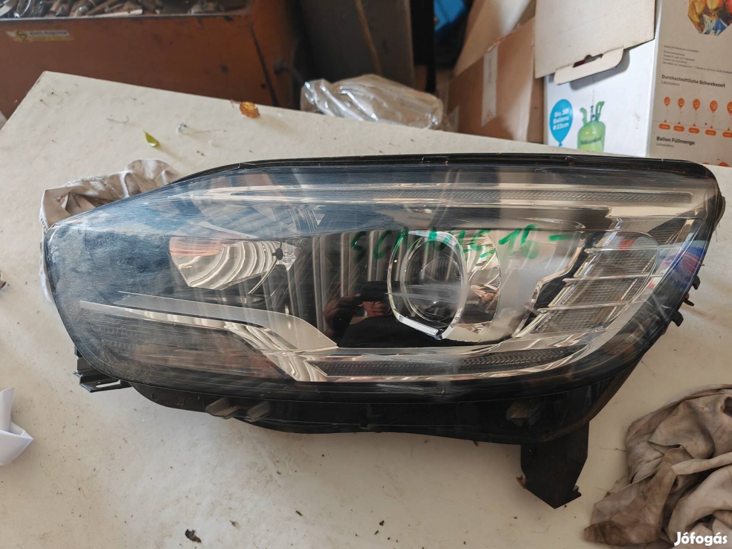 renault scenic bal első lámpa 2016 tól 