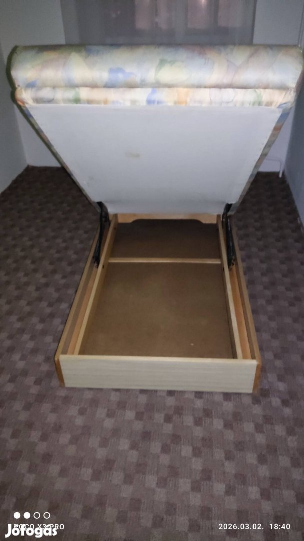 retró masszív heverő ágynemű tartós