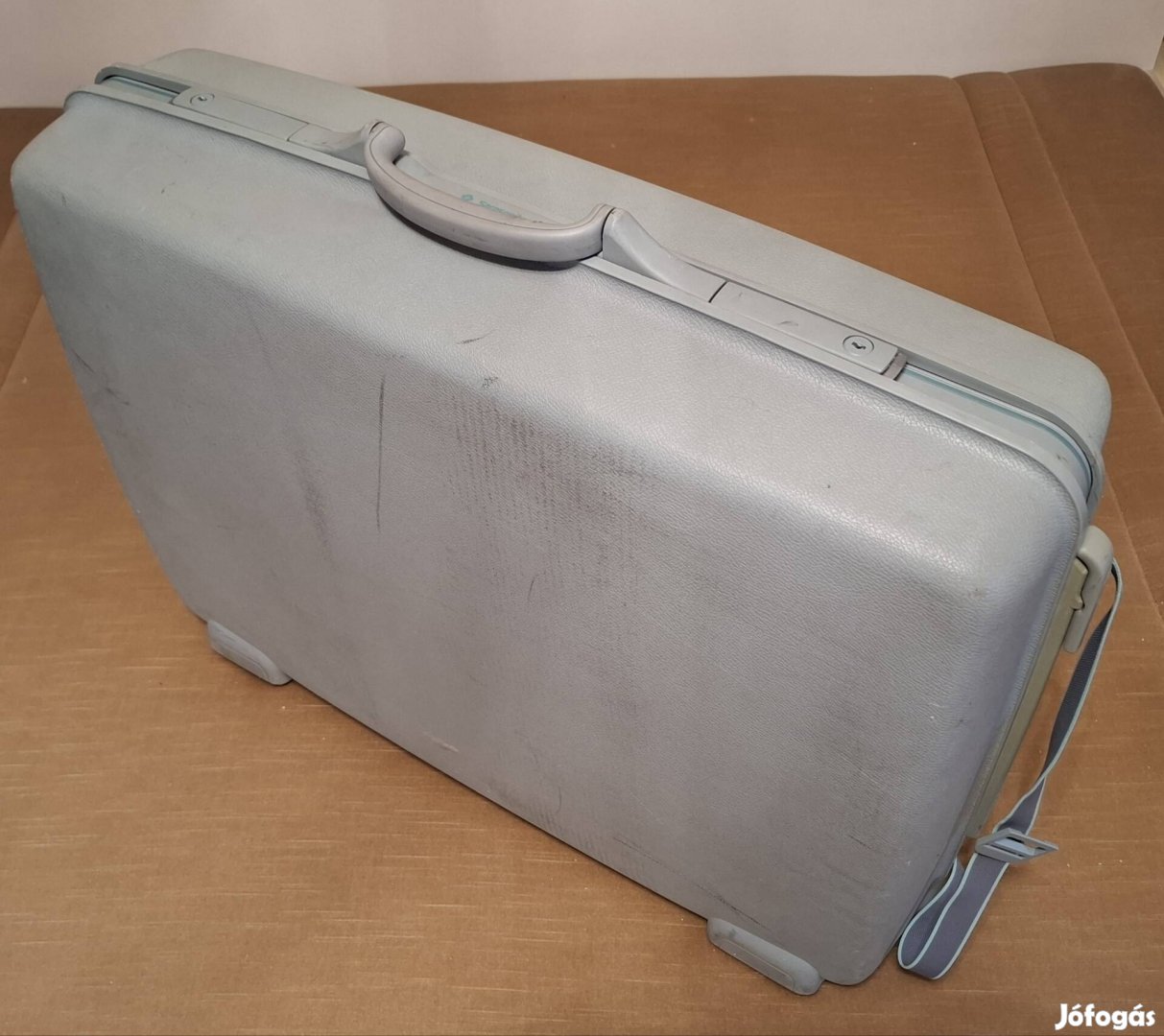 samsonite utazó bőrönd