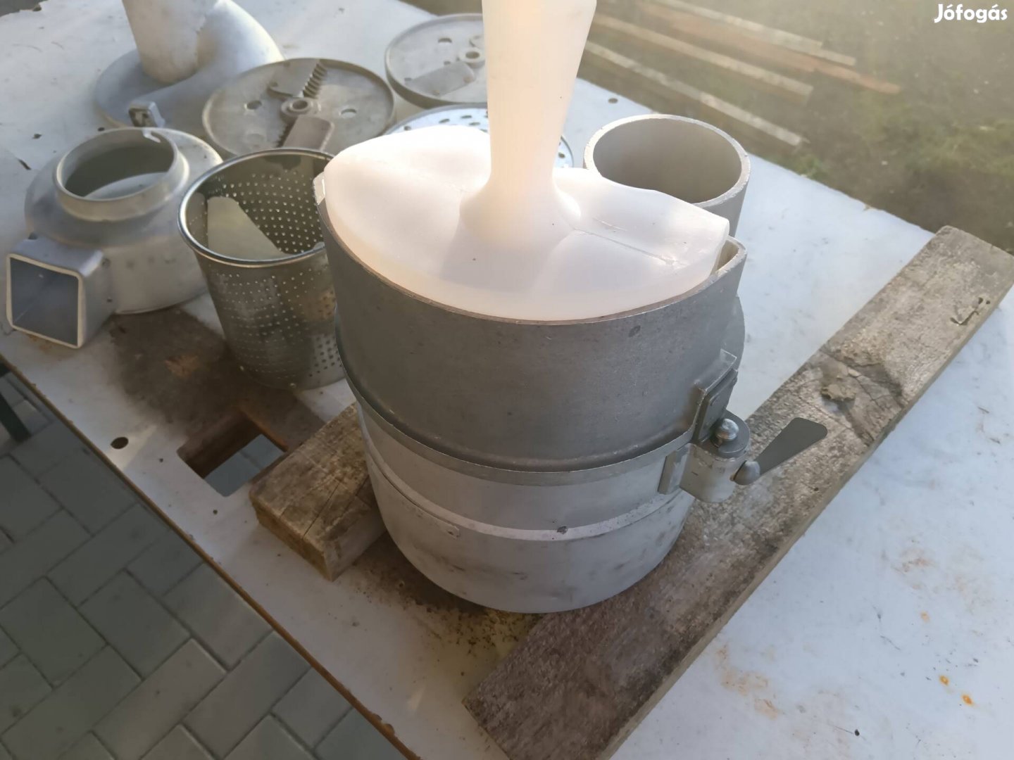 savaria apritó és darálófej eladó