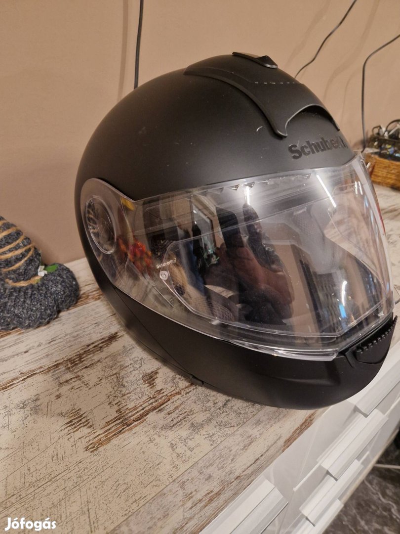 schuberth bukósisak eladó szép állapotban 