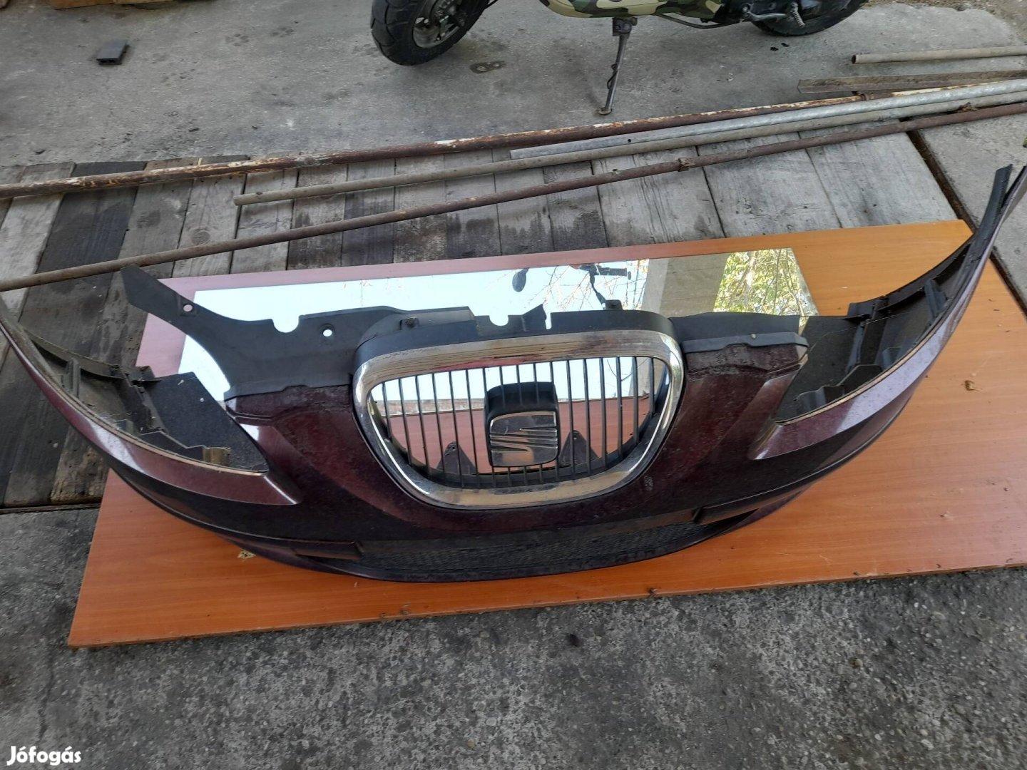 seat altea első lökhárító 