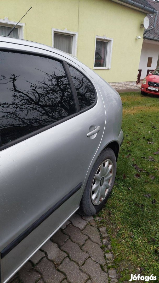 seat leon 1.4 16v minden alkatrésze 
