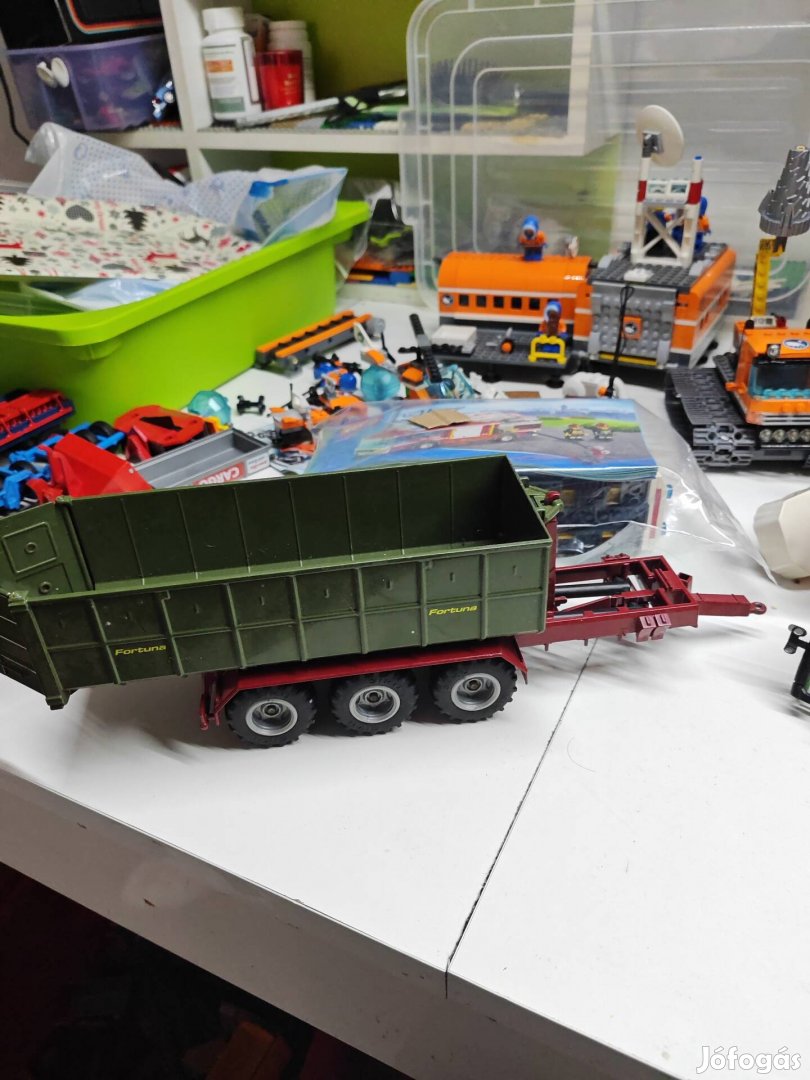 siku 132 pótkocsi 2879 csere le lego star wars