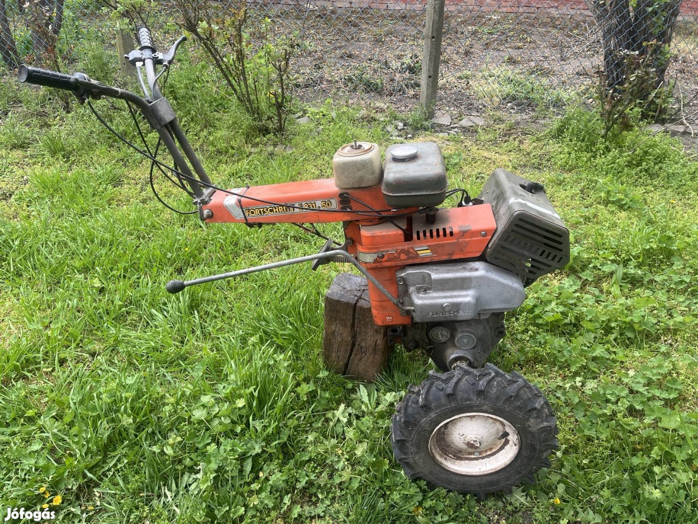 simson motoros kertigép