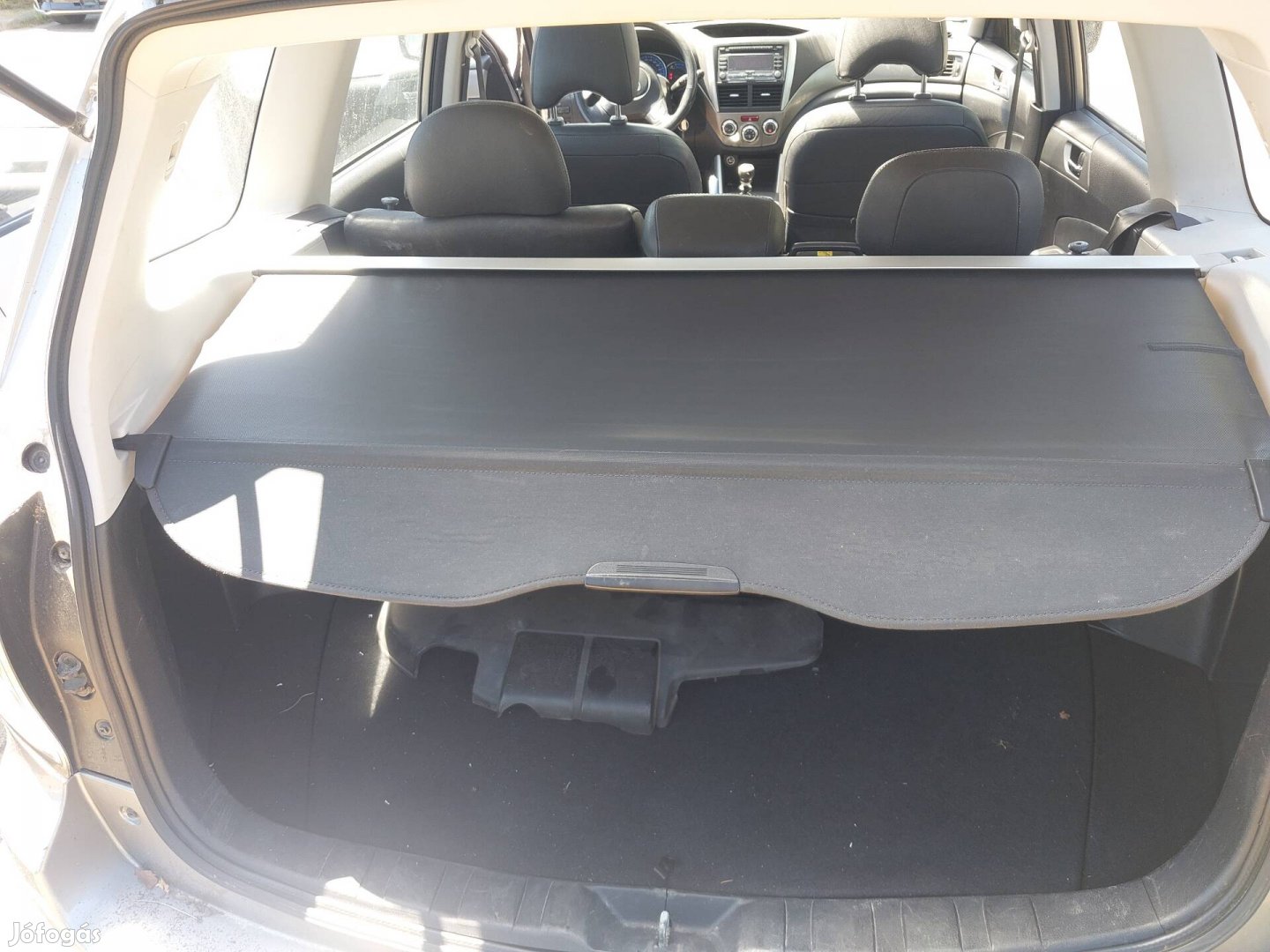 subaru forester sh bőrbelső. 