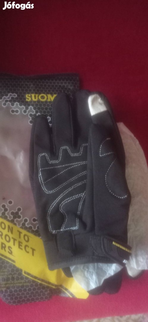 suomy motoros kesztyű 