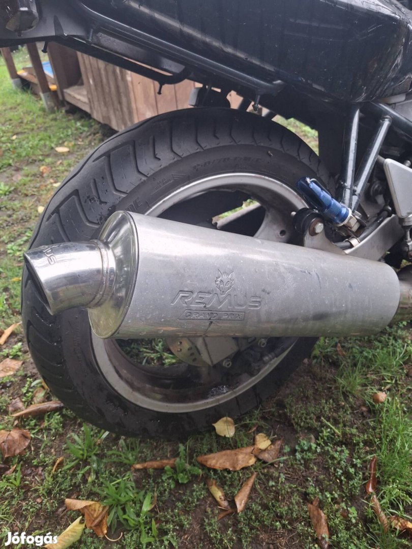 suzuki gsf 600 bontás alkatrészek