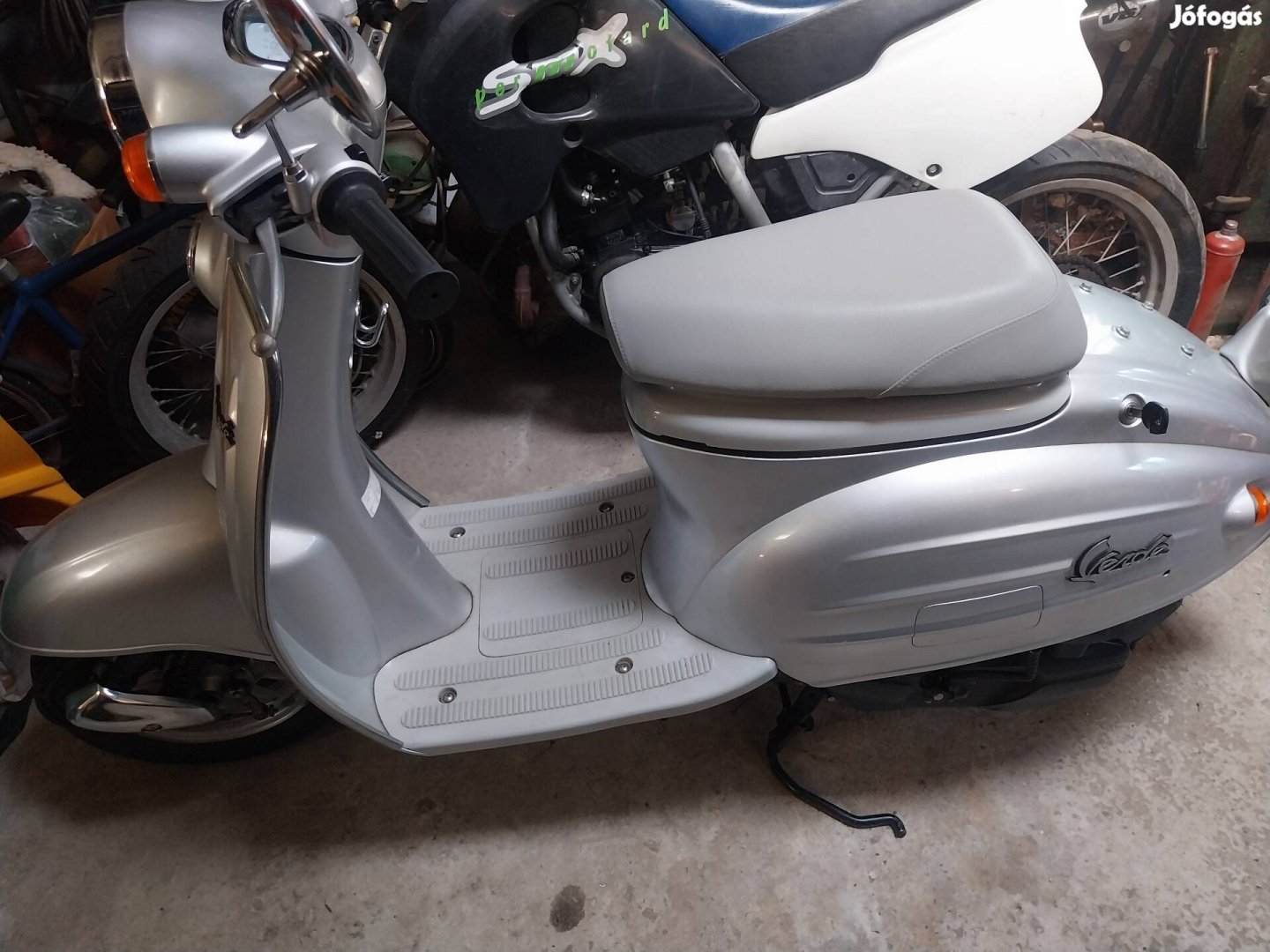 suzuki verde eladó