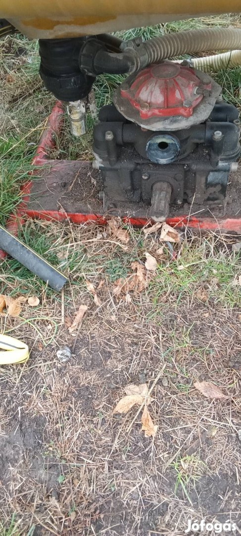 szántóföldi permetező