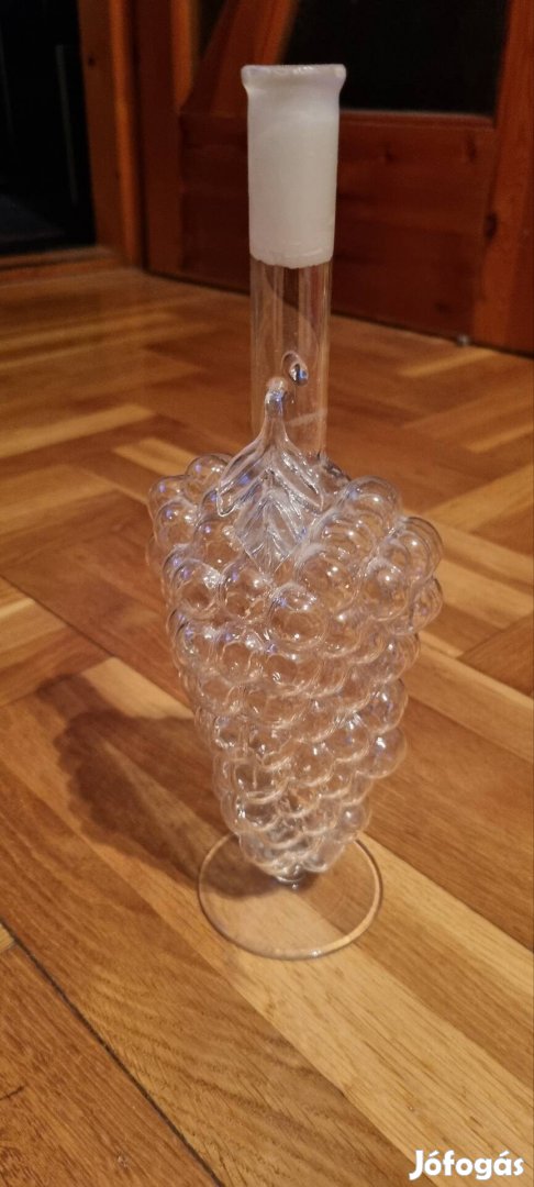 szőlő formájú üveg 