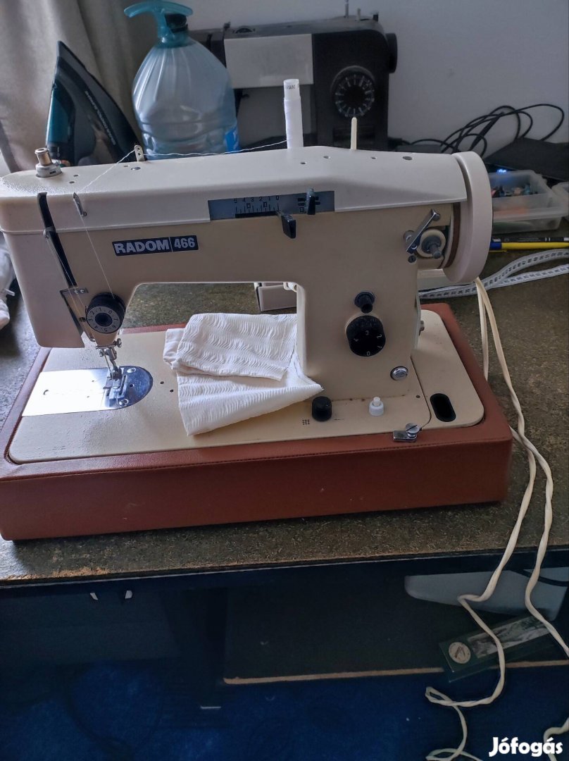 taska varrogep. Radom 466