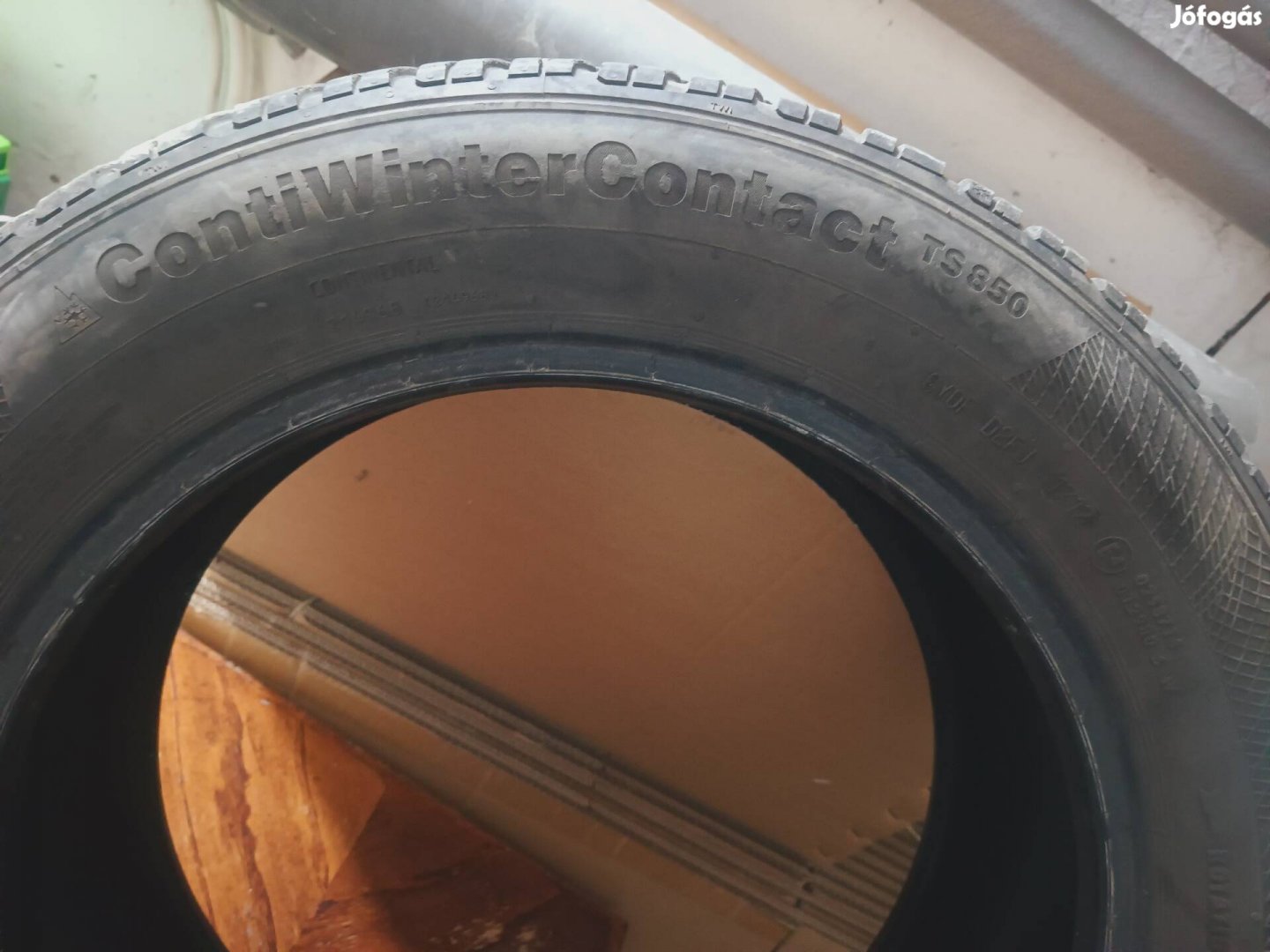 téli gumi 205 55 r16 Continental 