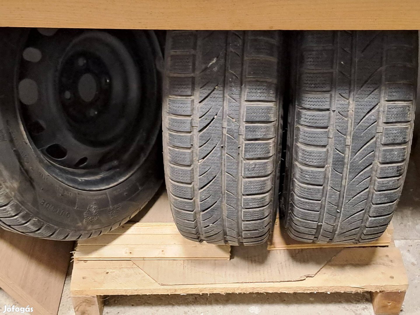 téligumi eladó! 185/65 r14