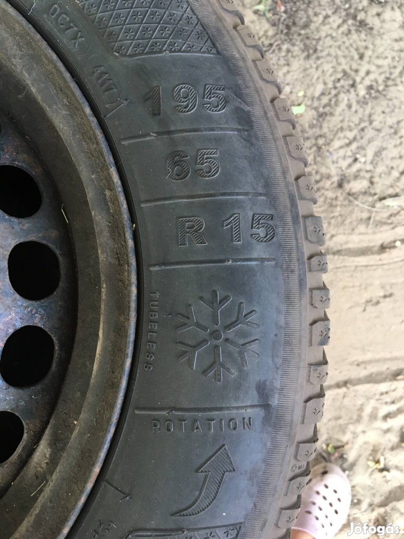 téligumi garnitúra lemez felnin 195/65 r15