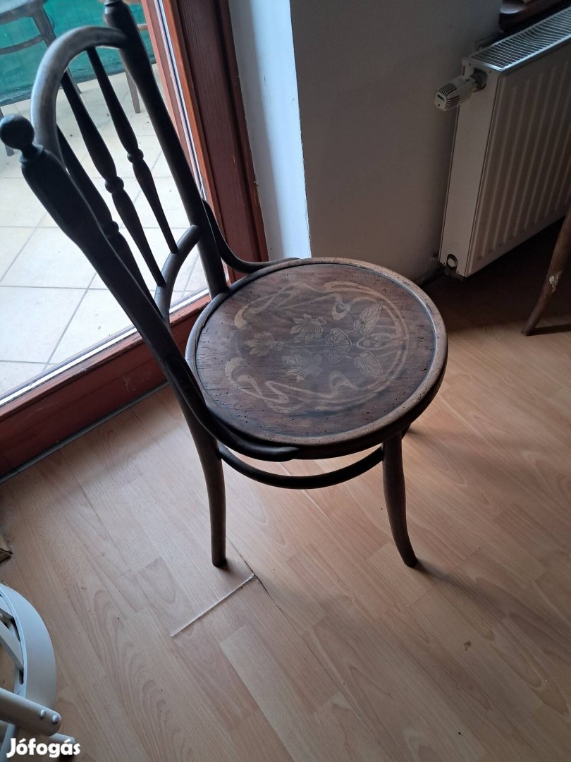 thonet szék eladó, mintás ülőke. jó állapot.