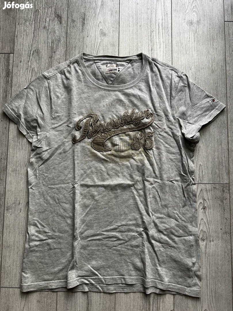 tommy hilfiger férfi póló M