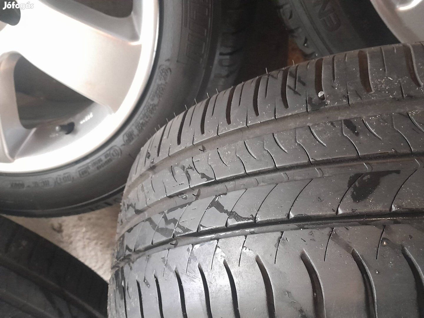 toyota prius audi a1 a2 a3 seat r16 5x100 felni gumival 