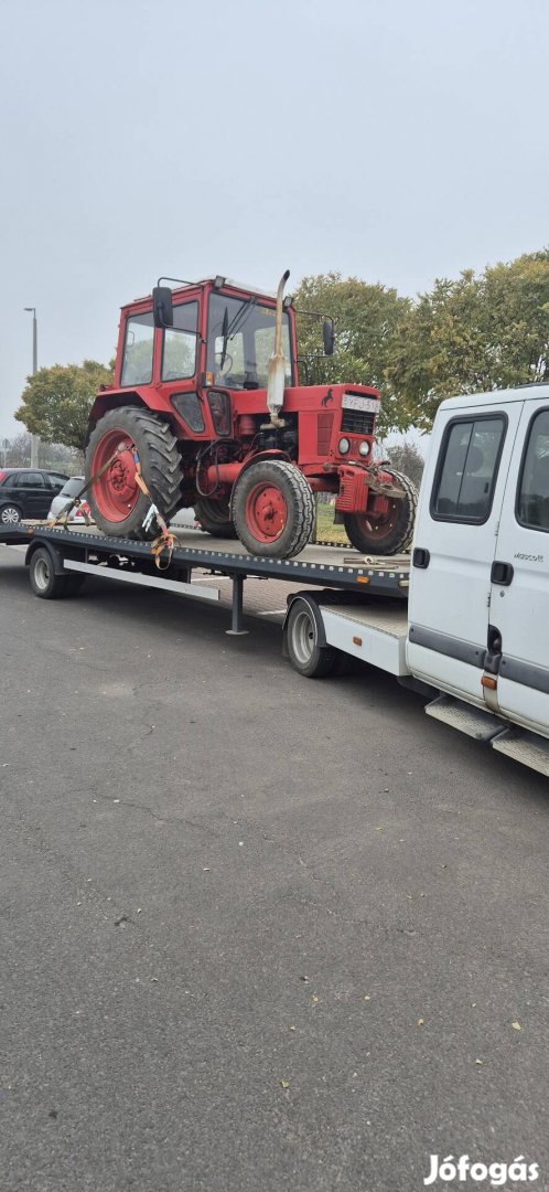 traktor pótkocsi bálázó 