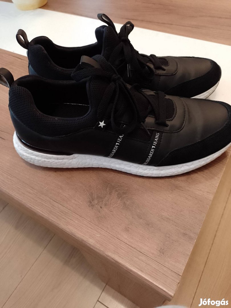 trussardi sportcipő 41es 