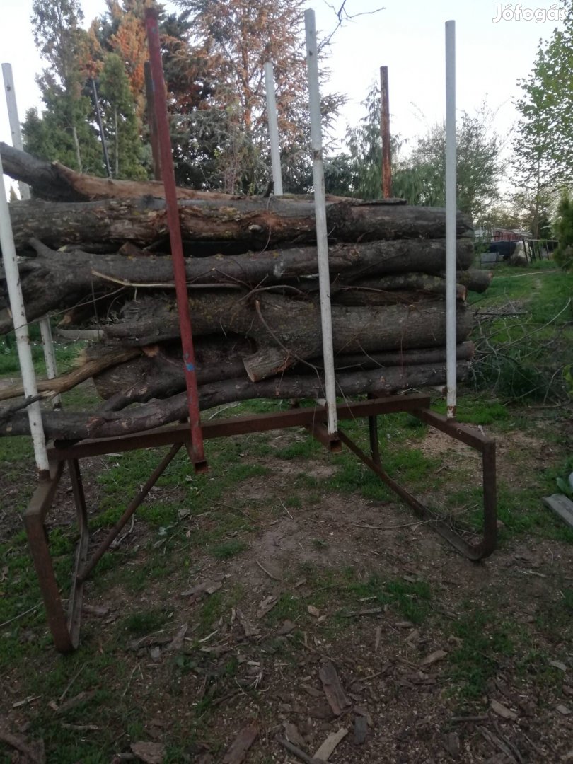 tüzifa vágó kaloda eladó!