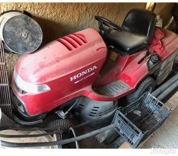 üdv Fűnyírótraktor vennék üzemképtelen vagy foglalkozos állapotban 