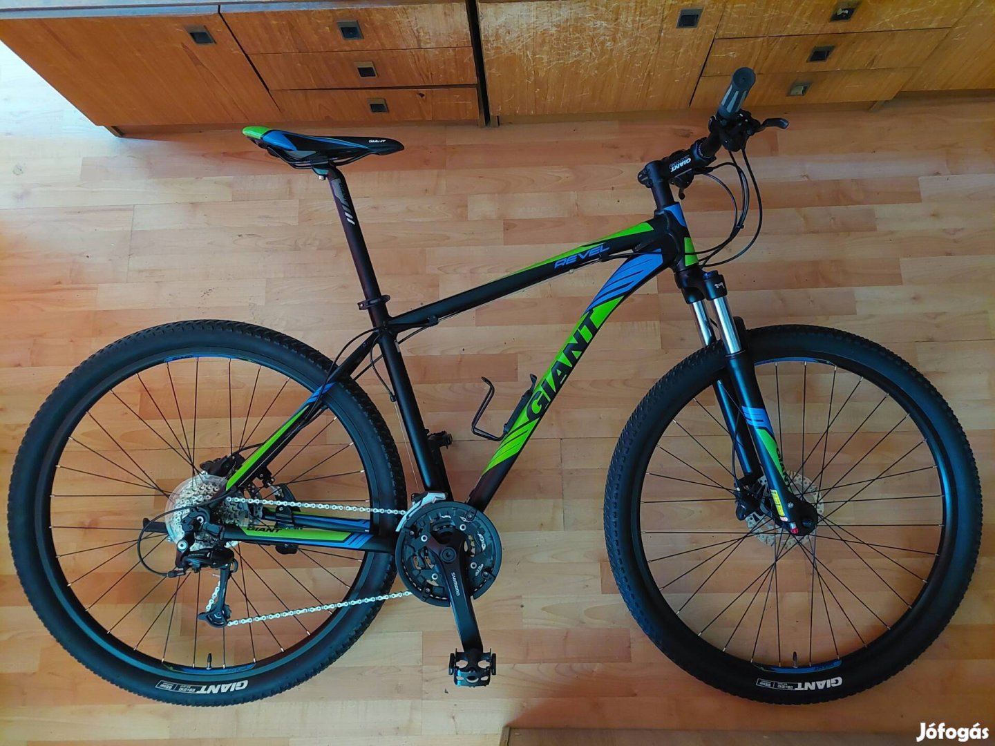 új Giant Revel 29er mtb/ trekking, L-XL