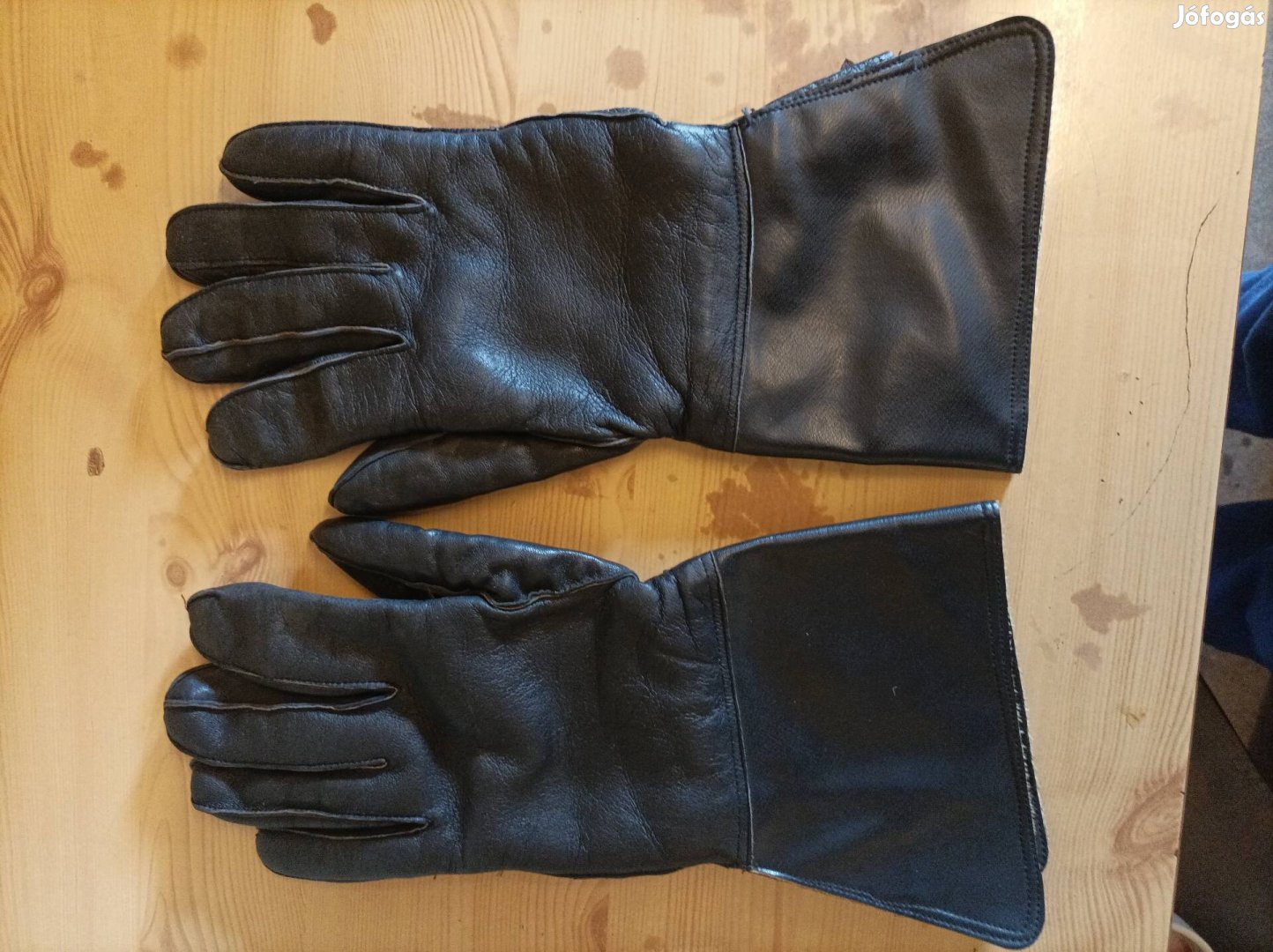 új. Bélelt motoros téli kesztyű. Eladó 