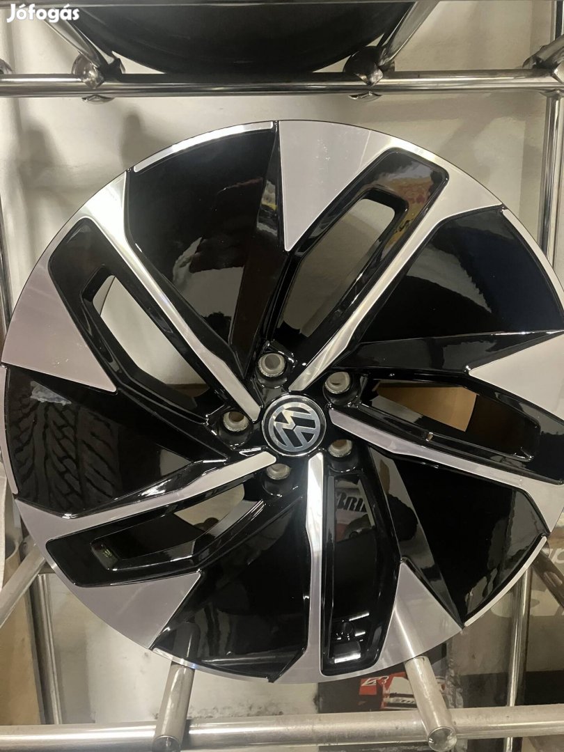 új, gyári Volkswagen alufelni garnitúra