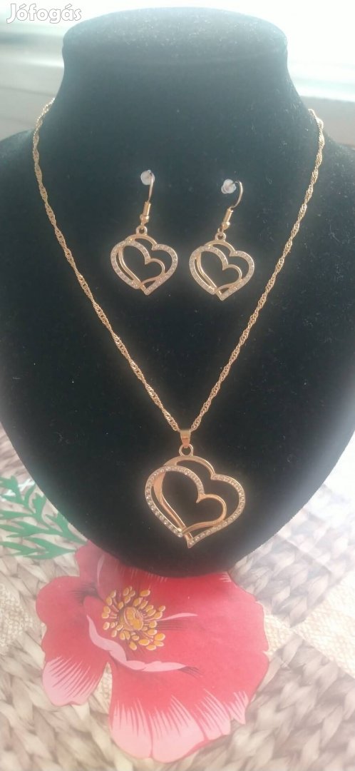 új dupla szív mintás strasszköves arany színű ékszer szett
