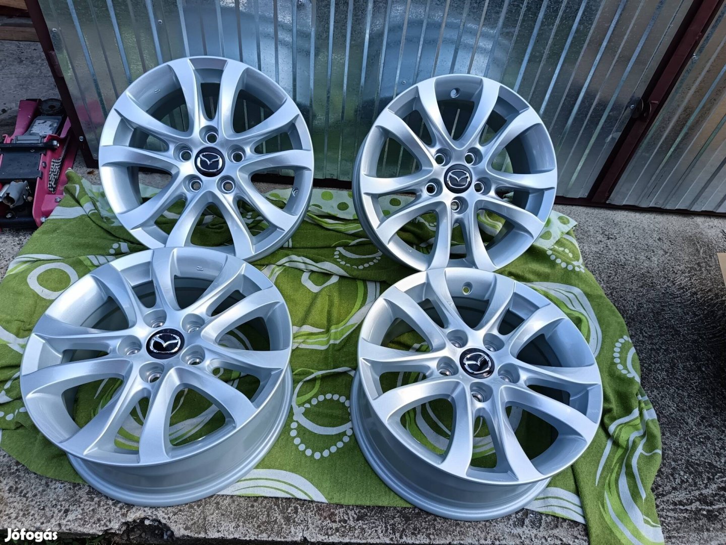 új mazda 5x114,3 16 col alufelni szett 