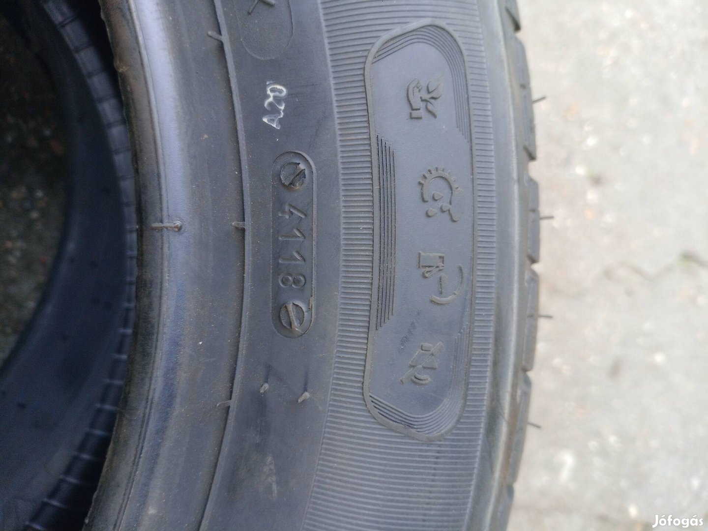 új nyári gumi 185/65 r14