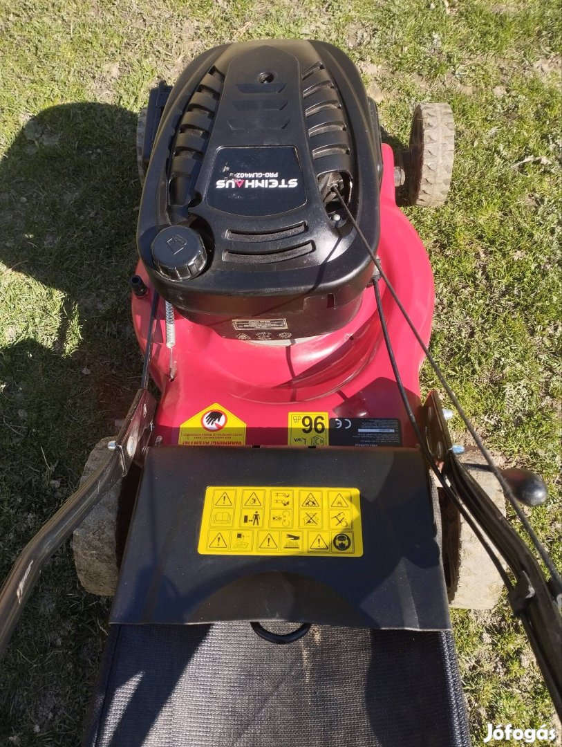 új szerű állapotú fűnyíró eladó